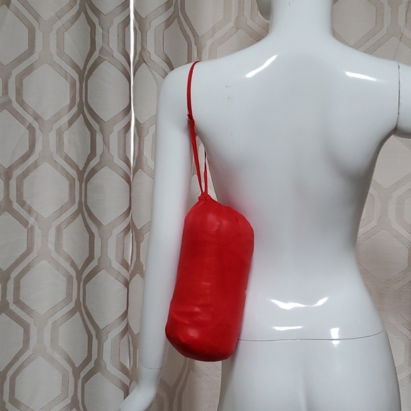 Buffalo red puffer travel jacket - Picture 7 of 7